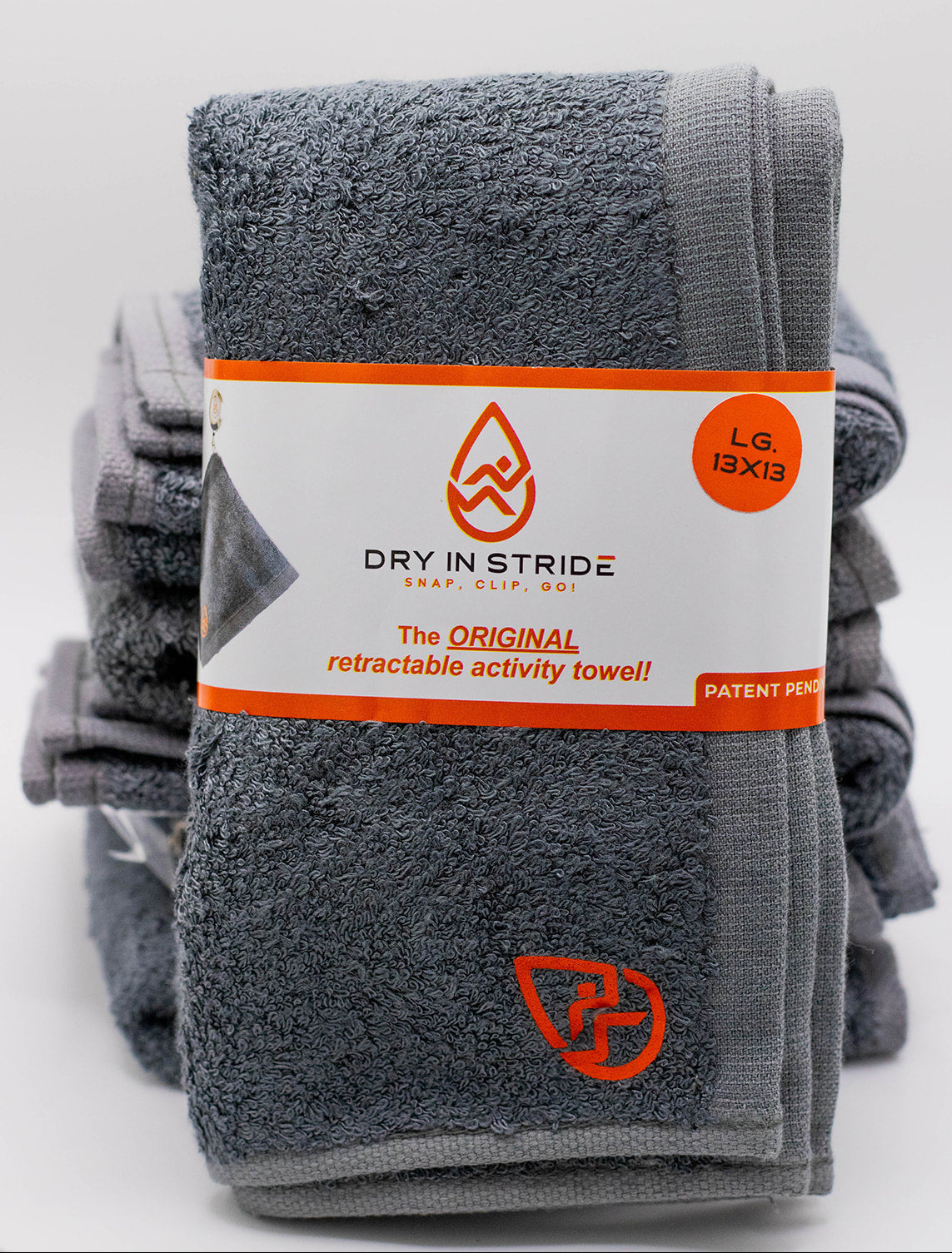Dry in Stride large towel set in color dark grey with clip showing. 